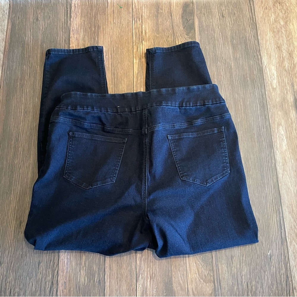 Chico’s 💙Nicky Denim Pull-On Jeggings - Picture 8 of 8